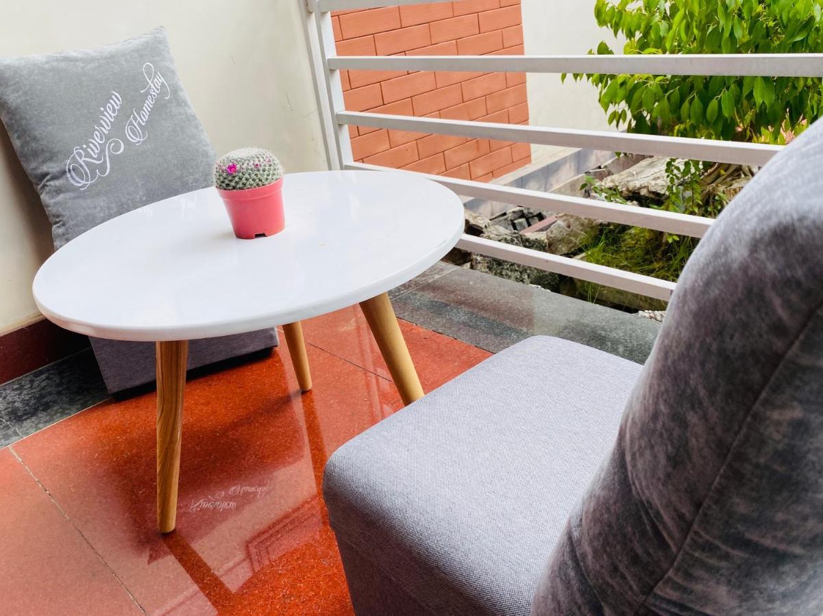 Riverview Homestay Dong Hoi Eksteriør bilde